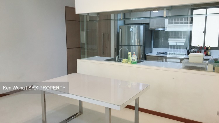 Waterfront Gold (D16), Condominium #188043062